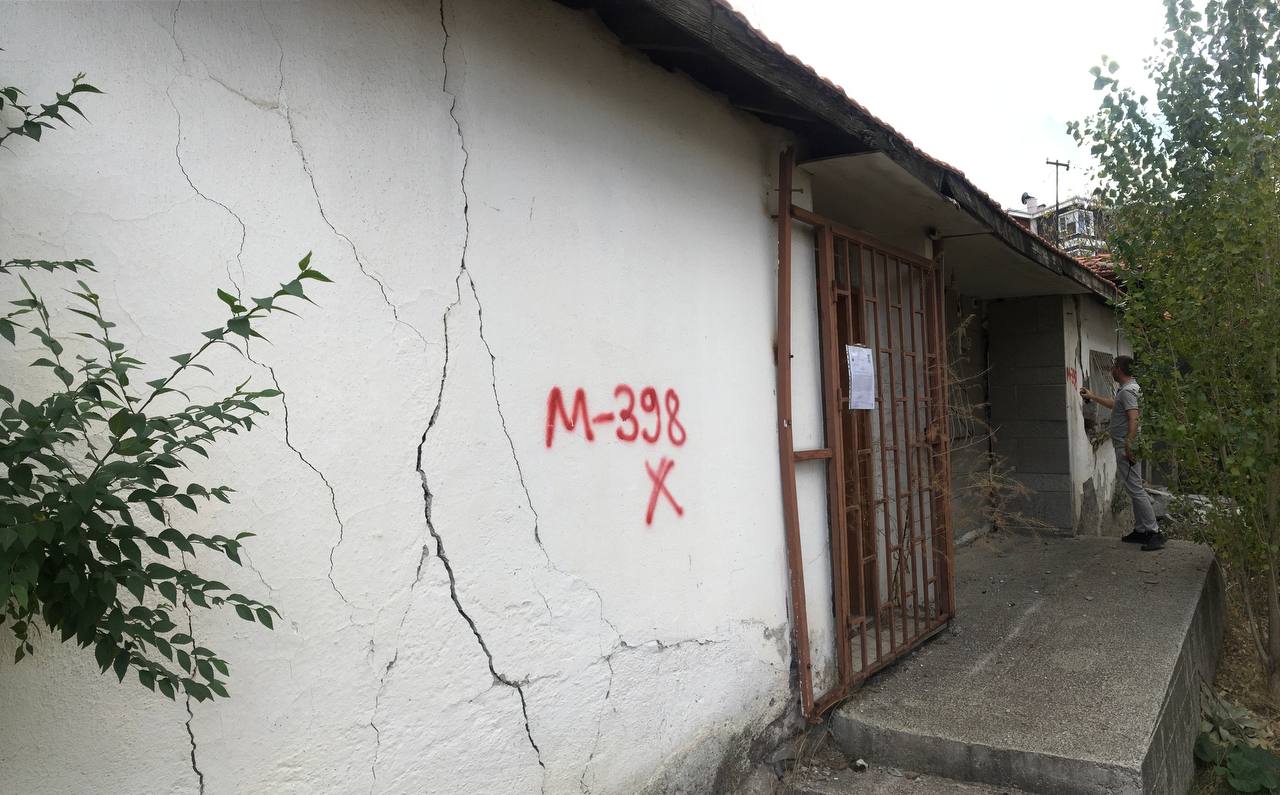 Doğantepe Mahallesi 1336 Sokak No:4 Yıkım Tebligatı