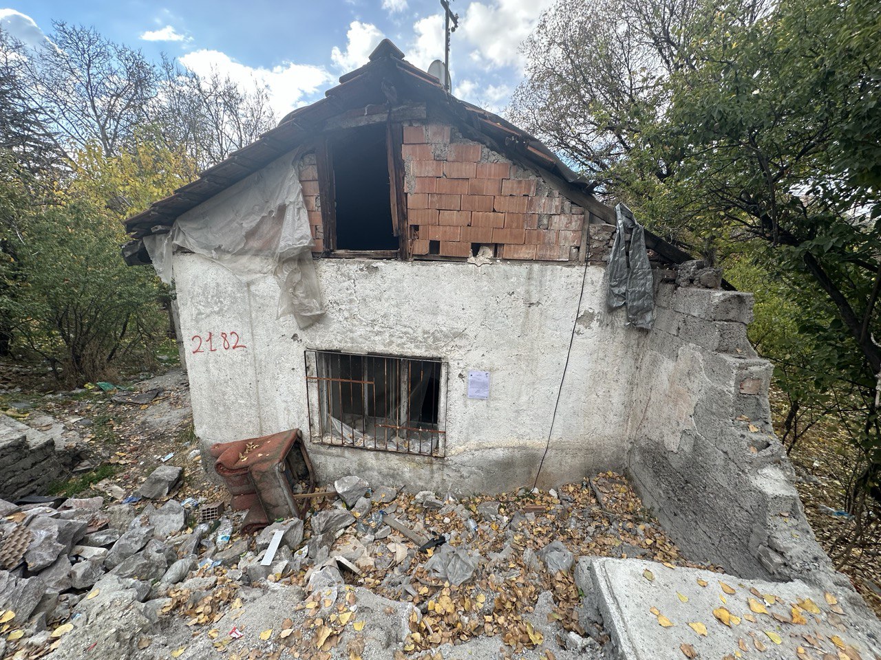 Solfasol Mahallesi 1407/1.Sokak No:13 Yıkım Tebligatı