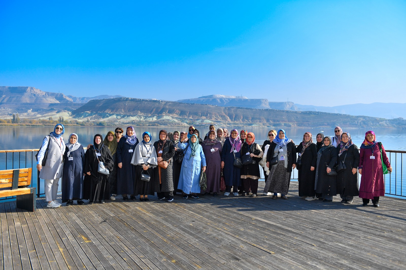 10 BİN ALTINDAĞLI KADIN TÜRKİYE’Yİ KEŞFE ÇIKTI