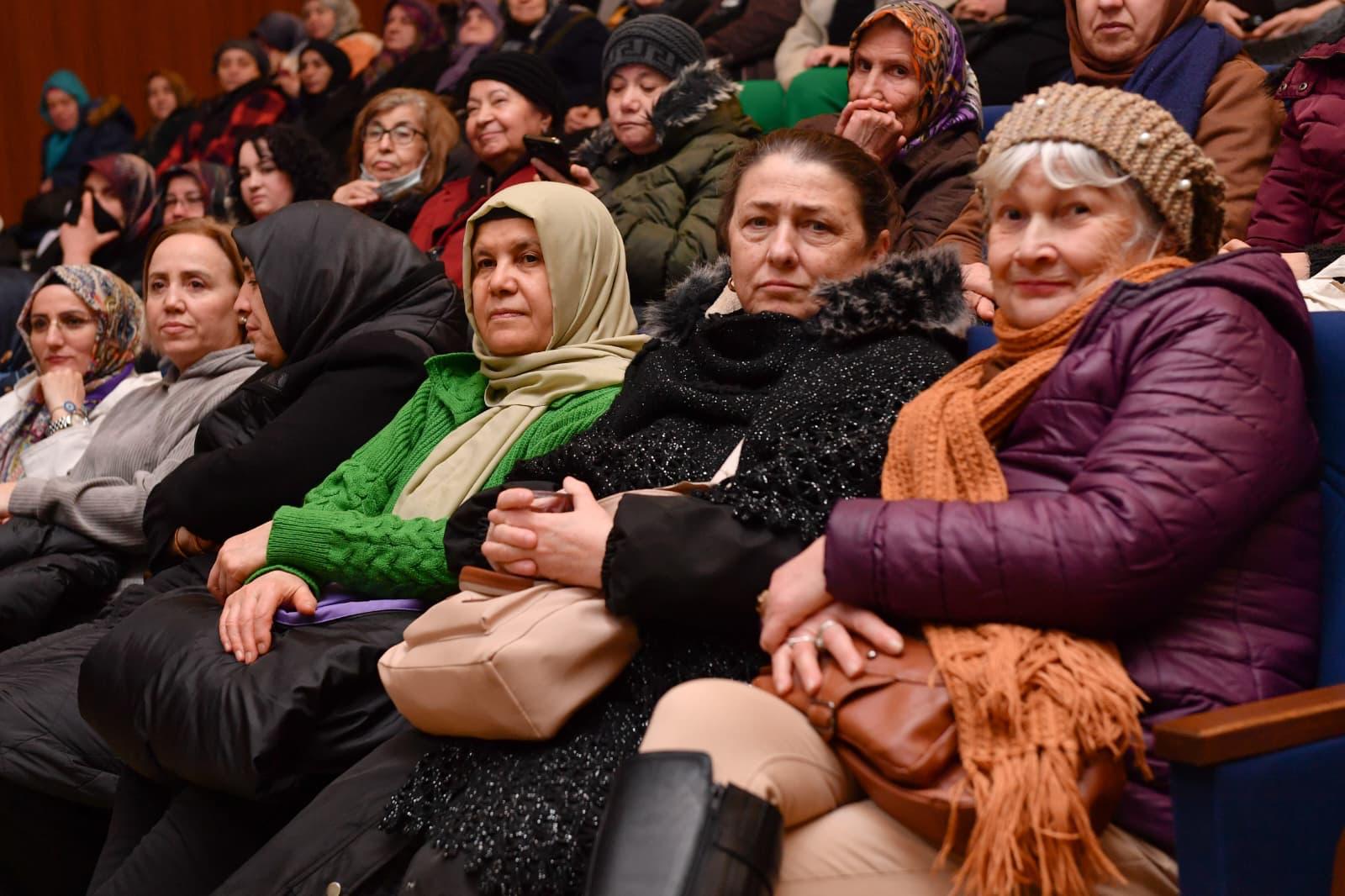 ALTINDAĞLI KADINLARI BİLİNÇLENDİREN SEMİNER