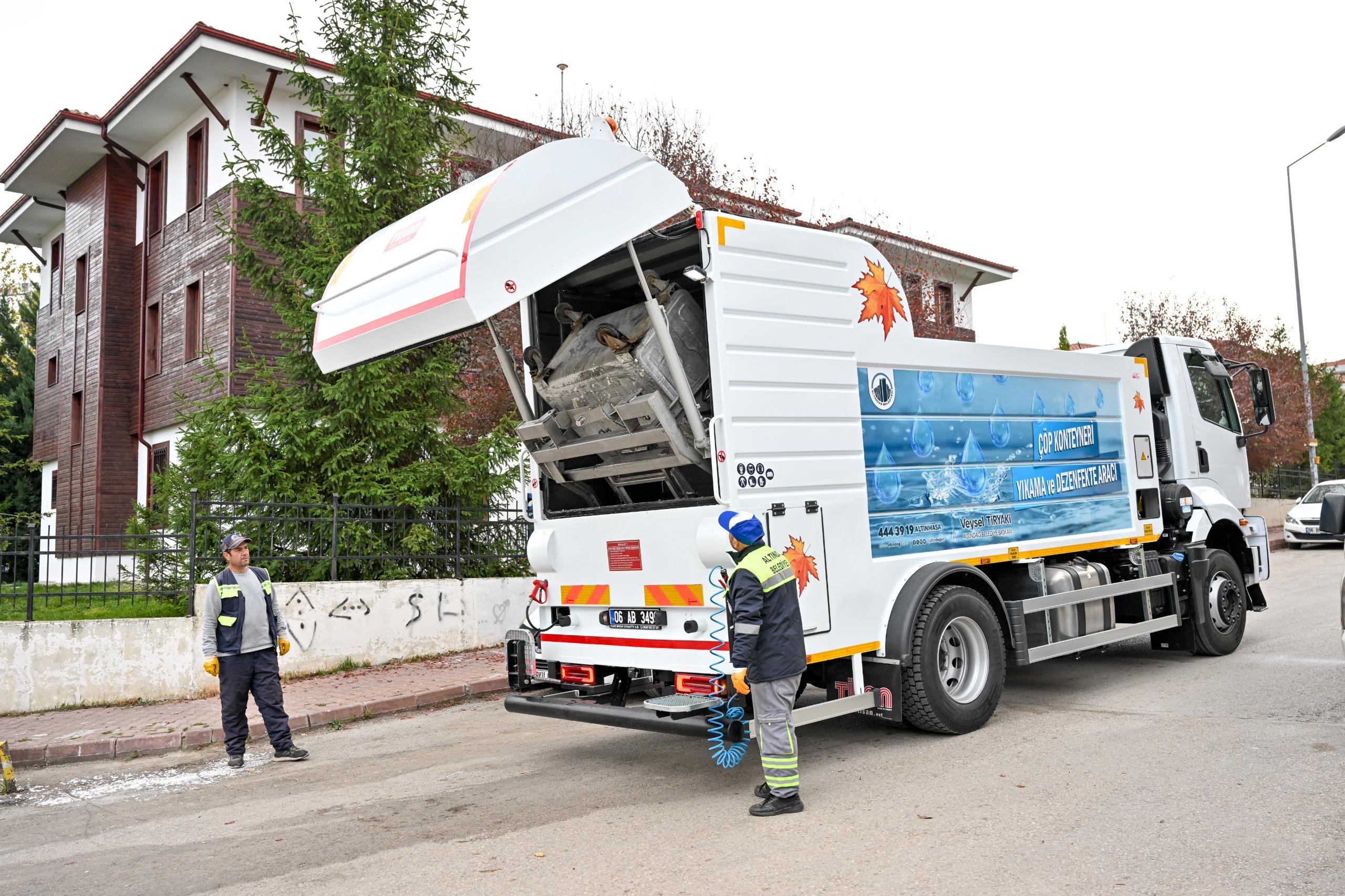 ÇÖP KONTEYNERLERİ MİS GİBİ