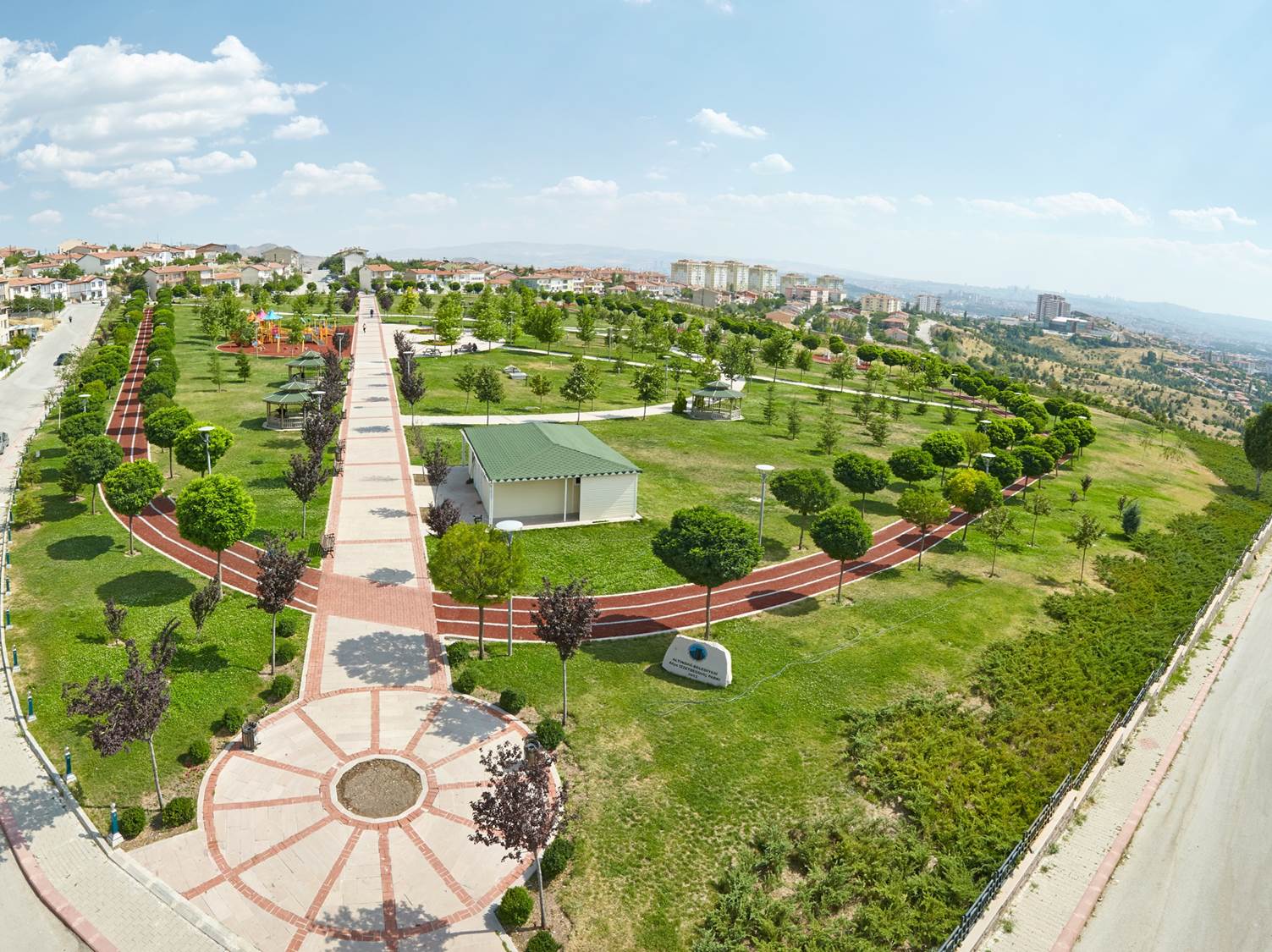 Aliya İzzetbegoviç Parkı